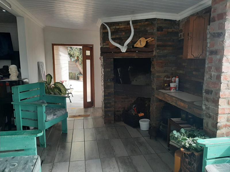 4 Bedroom Property for Sale in Albertinia Western Cape